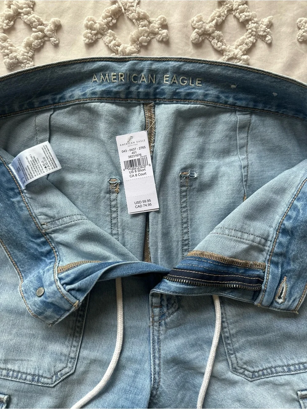 American Eagle Cargo Jogger Jeans Size 8 Short